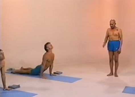 Primary Series with Sri K. Pattabhi Jois (Ashtanga Yoga video-memo )